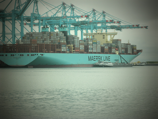 Marchen Maersk