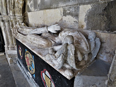 boston church,lincs (130)c15 tomb effigy lady