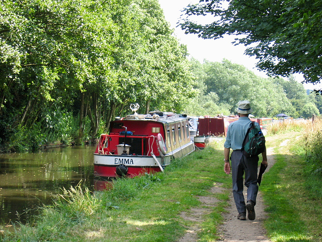 Staffs and Worcs Canal approaching Great Hayward Junction