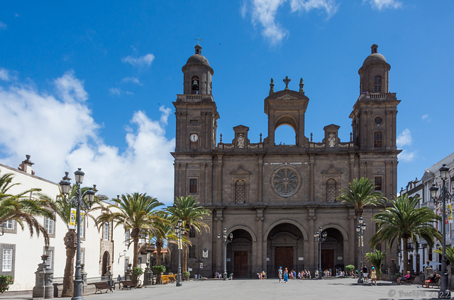 Catedral de Santa Ana de Canarias, Las Palmas (© Buelipix)