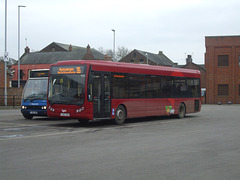 Lynx (Coastal Red) 20 (YJ07 VSG) in King’s Lynn - 22 Mar 2018 (DSCF1060)