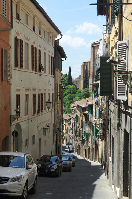 A narrow street in Sienna