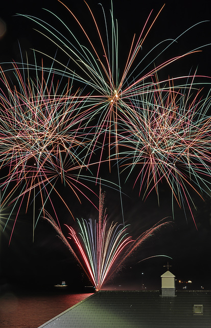 EOS R7 Peter Harriman 21 33 39 8280 fireworks1 dpp