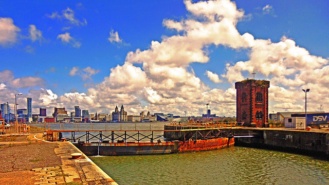 Entrance To Birkenhead Docks P1220973