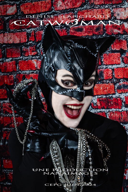 Catwoman v5.0 DSC 2243-Modifier-Modifier