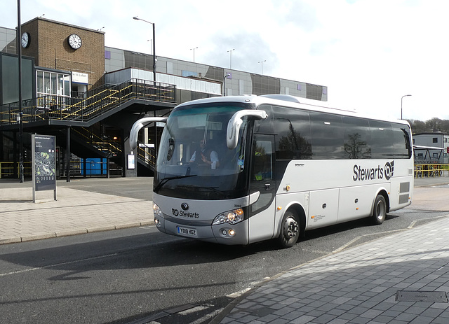 Stewarts Coaches 3002 (YD19 HGZ) at Luton - 14 Apr 2023 (P1140960)