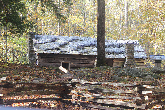 A Smokey Mountain HFF.... taken from the Roaring Fork Motor Trail....one of many cabins along the way...  Gatlinburg , Tennessee  ~~  USA