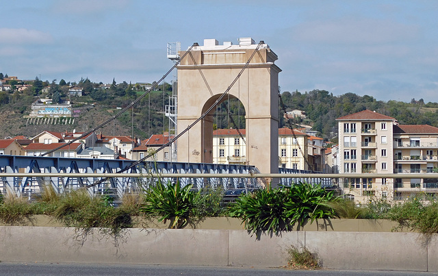 The Pedestrian Bridge in Vienne, October 2022