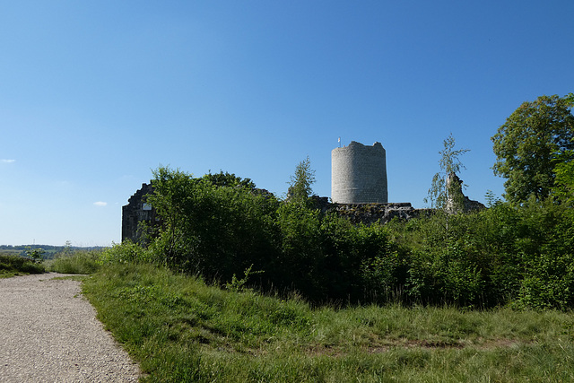 der Weg zur Burg