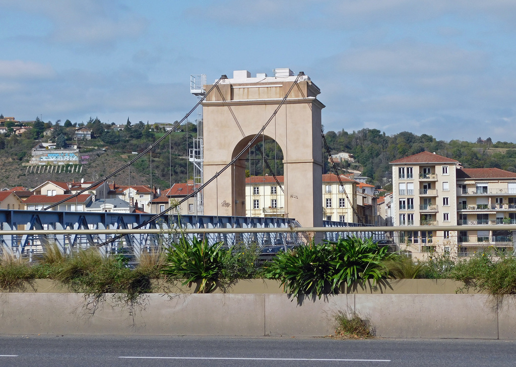 The Pedestrian Bridge in Vienne, October 2022