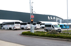 Euroview Coaching AO16 GBV at Luton Airport - 14 Apr 2023 (P1140892)