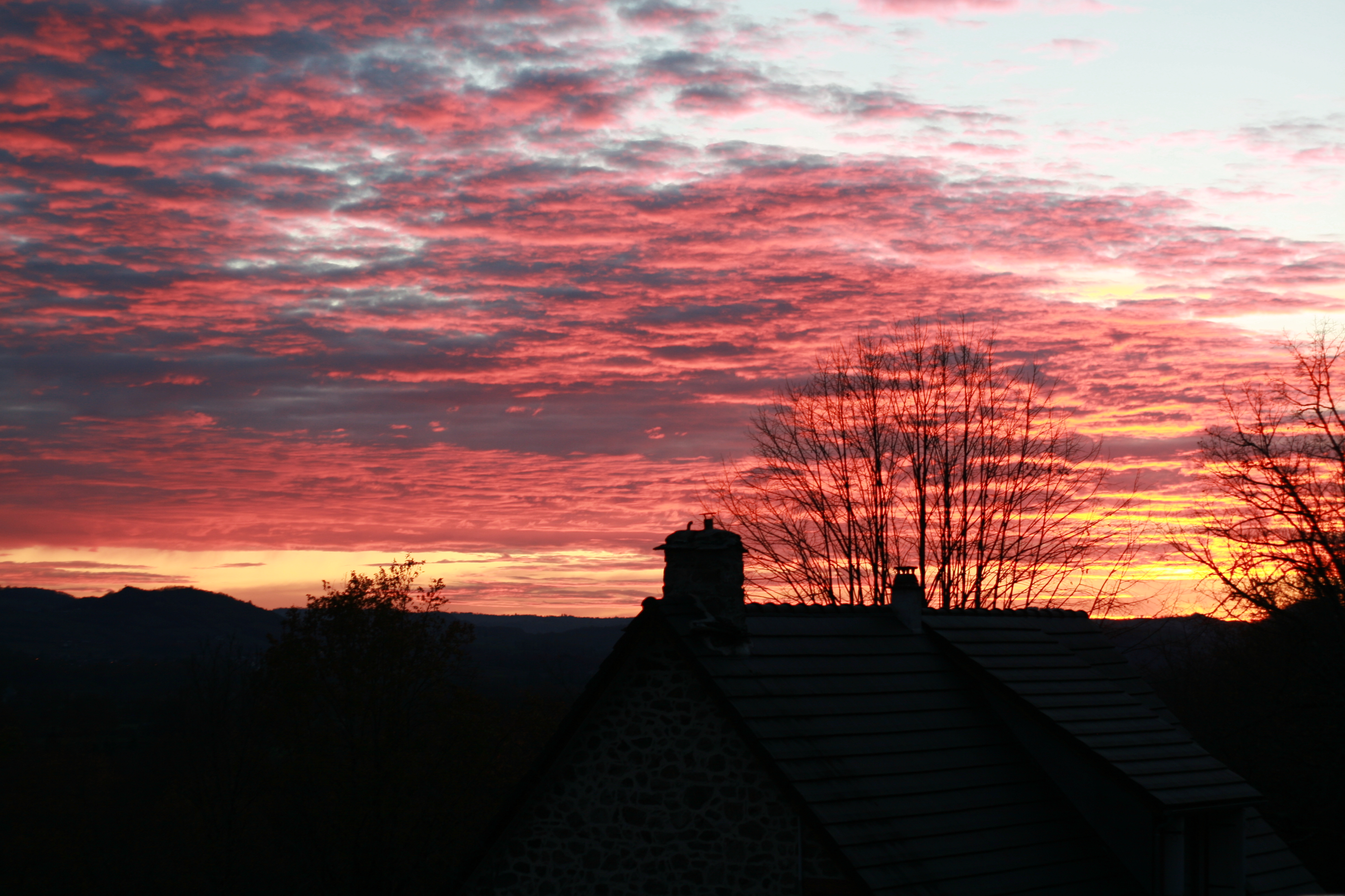 Le ciel est par dessus le toit ....