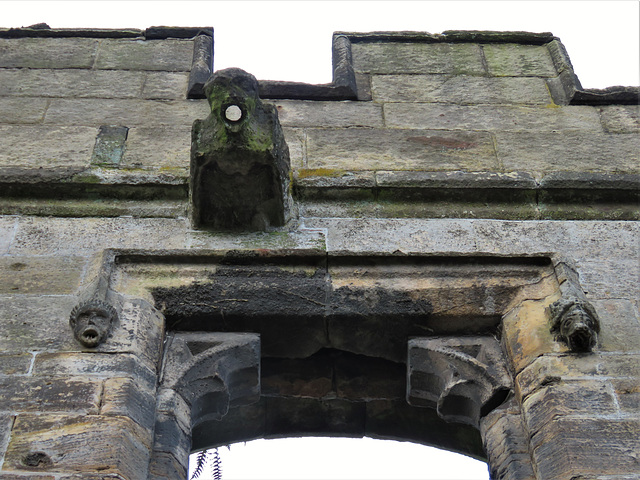 mackworth castle, derbs, late c15 gatehouse