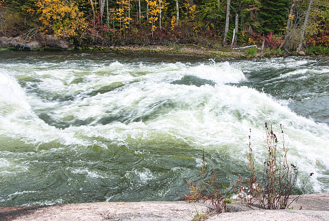 boiling water-Nistowiak Falls