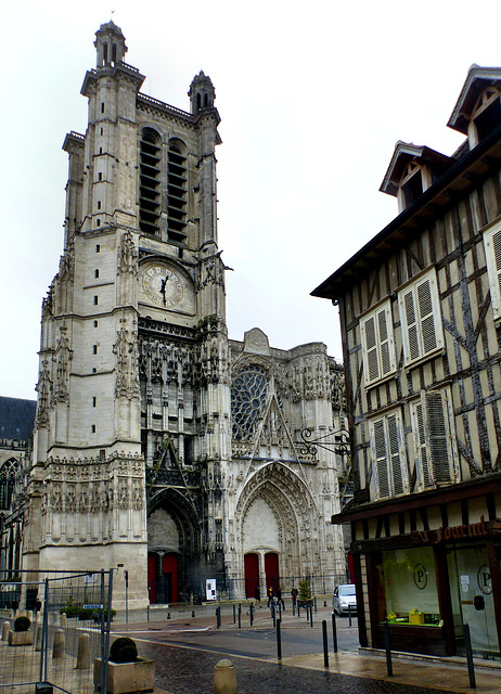 Troyes - Cathédrale Saint-Pierre-et-Saint-Paul