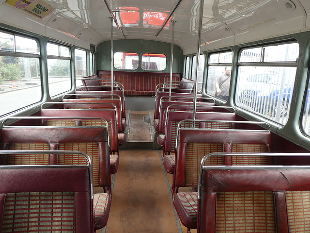 On board preserved former Ribble 1686 (NRN 586) - 25 May 2019 (P1020271)