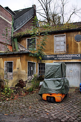 Erhaltenes Betriebsgebäude der ehem. Zeche Flora (Bochum-Weitmar) / 2.11.2024