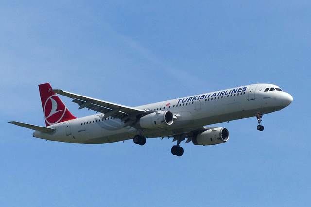 TC-JRR approaching Gatwick - 24 June 2015