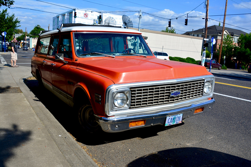 USA 2016 – Portland OR – Chevrolet Suburban 350 V10