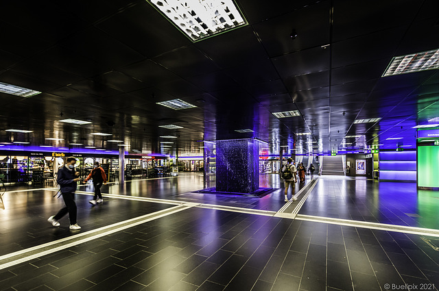 Zürich - Hauptbahnhof (© Buelipix)