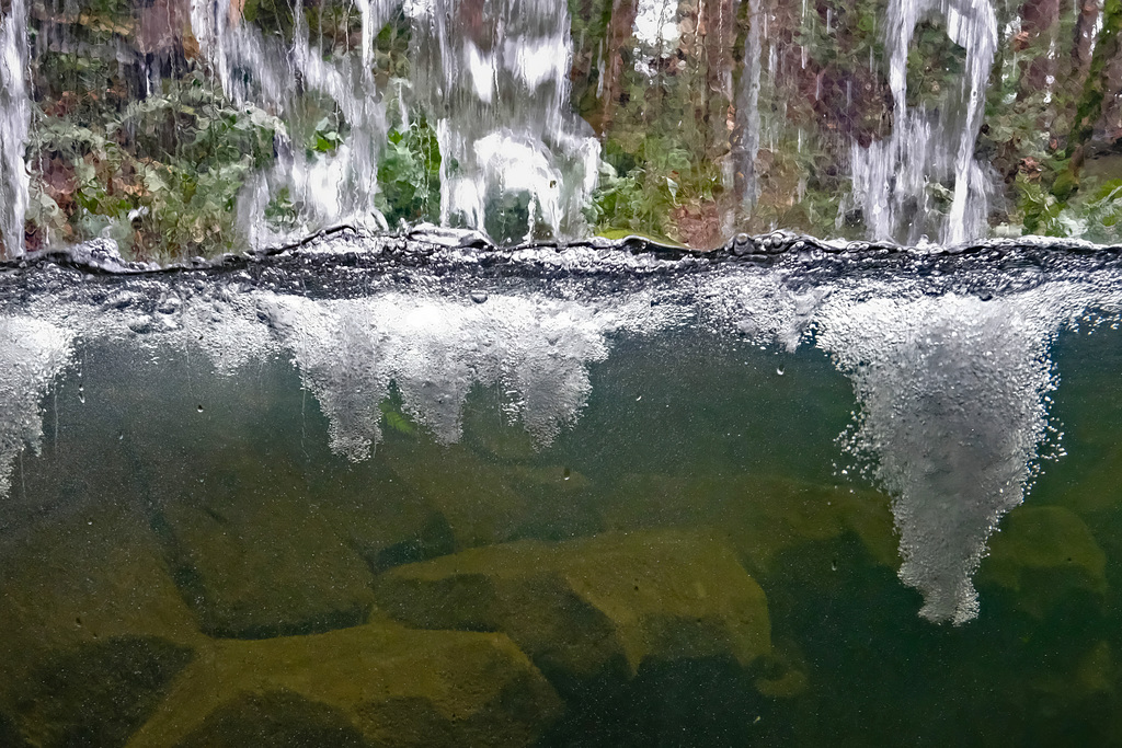 Falling into Water