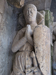 gosberton church, lincs (5) early c14 tomb effigy of knight