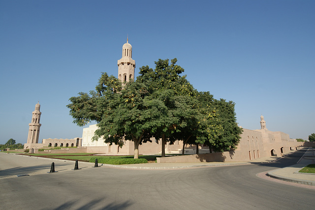 Sultan Qaboos Grand Mosque