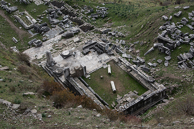 20151207 9810VRAw [R~TR] Dionysos Tempel, Pergamon, Bergama