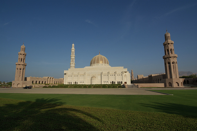 Sultan Qaboos Grand Mosque