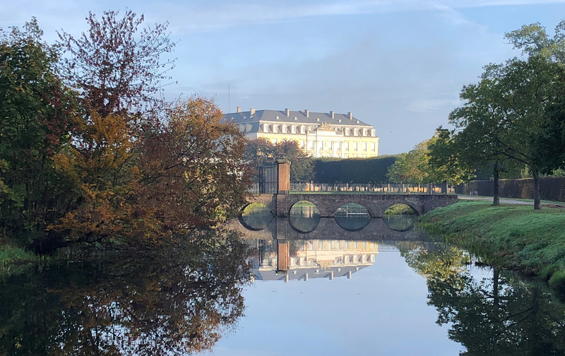 DE - Brühl - Reflektionen