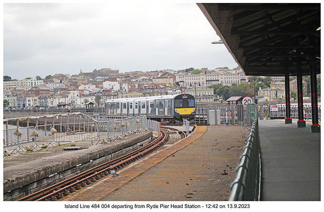 Island Line Train 484 004 leaving Ryde Pier Head 13 9 2023