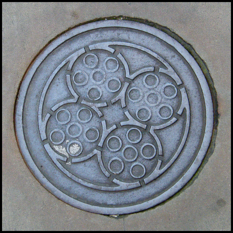 Bedford Place coal hole cover