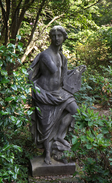 SSculpture (Apollo?) at Planting Fields, May 2012