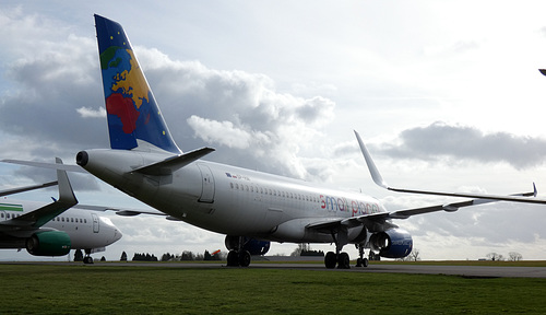 Airbus A320-233 SP-HAI (ex-Small Planet Polska)