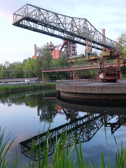 HFW - Das "Krokodil" im Landschaftspark Duisburg