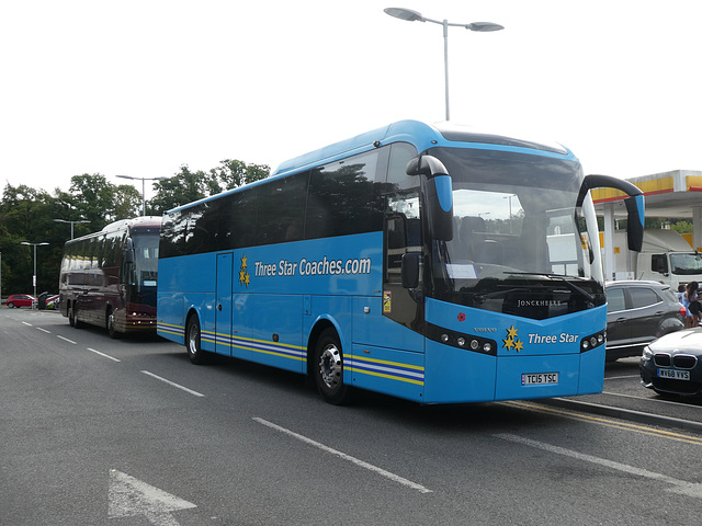 Three Star Coaches TC15 TSC and Theobolds Coaches MF11 LUJ at Fiveways, Barton Mills - 30 Jul 2022 (P1120814)