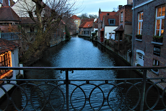 Un bon HFF de BRUGE en Belgique.