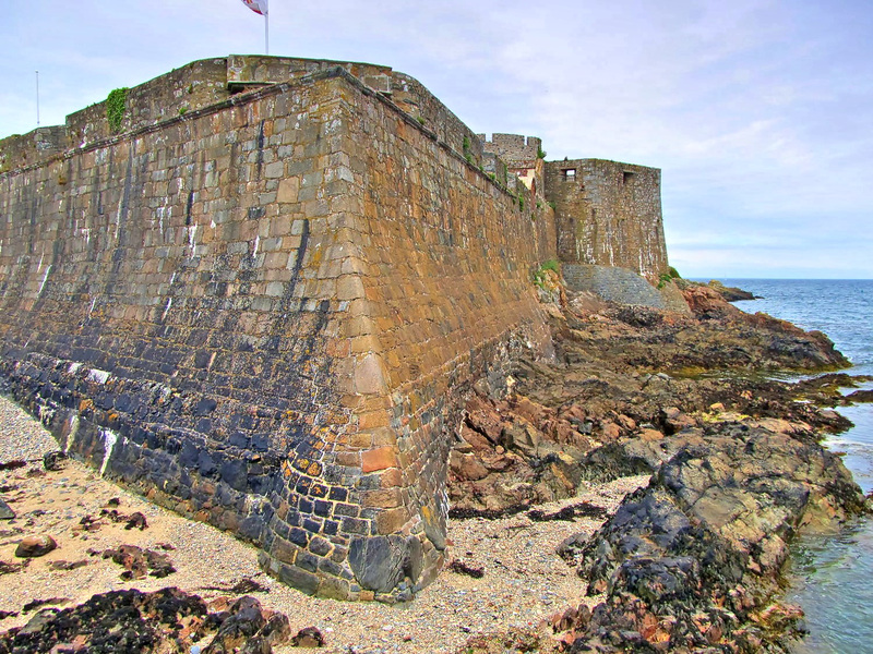 La proue de la forteresse