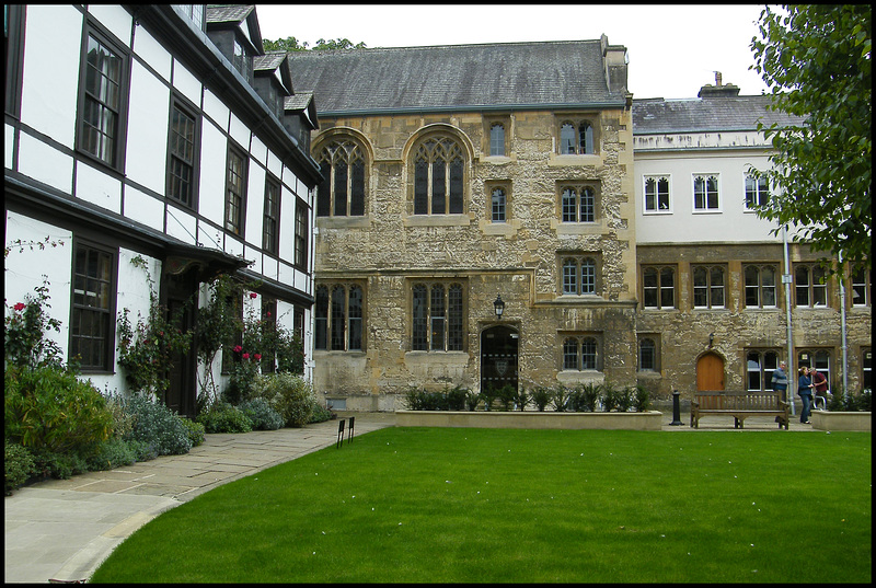 Dolls' House and Pantin Library