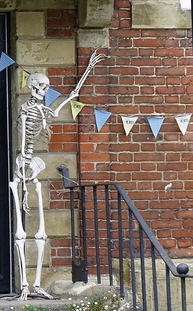 Happy Weird Wall. Happy Weird Wall.