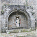 La fontaine Notre-Dame d'entre-les-portes à Quintin (22)