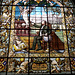 Vitrail figurant Alexandre Le Grand , inventeur de la Bénédictine,  dominant le monde , dans son palais à Fécamp (76)