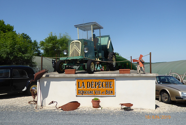 Musée automobile et agricole de SALVIAC 46