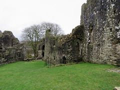 okehampton castle, devon,view n.w. entrance with c13/c14 chapel on right,  (3)
