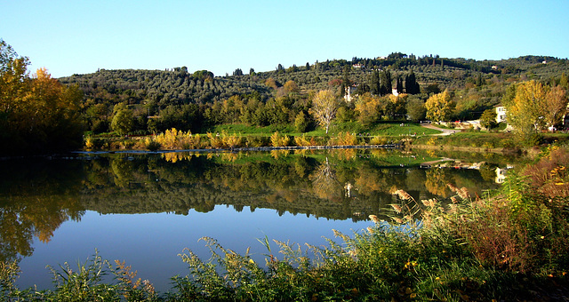 Il Girone, looking downriver