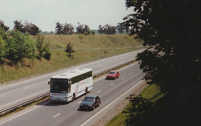 Wessex (National Express contractor) 160 (K991 OEU) on the A14 between Bury St Edmunds and Newmarket - 9 Jun 1996