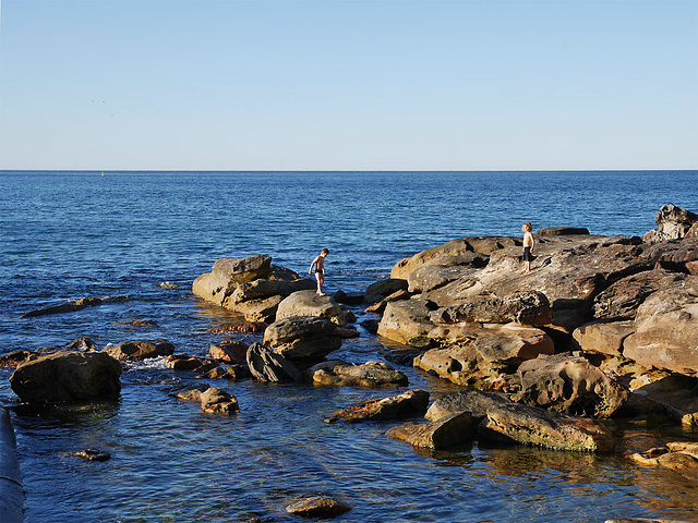 Manly, playing Kids on the rocks