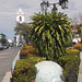 Église et lampadaire / Iglesia y farola