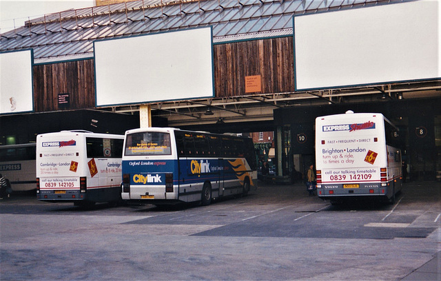 Coaches in Victoria Coach Station, London – 28 Nov 1997 (377-04)