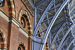 Supporting Casts – St Pancras Railway Station, Euston Road, London, England Supporting Casts – St Pancras Railway Station, Euston Road, London, England